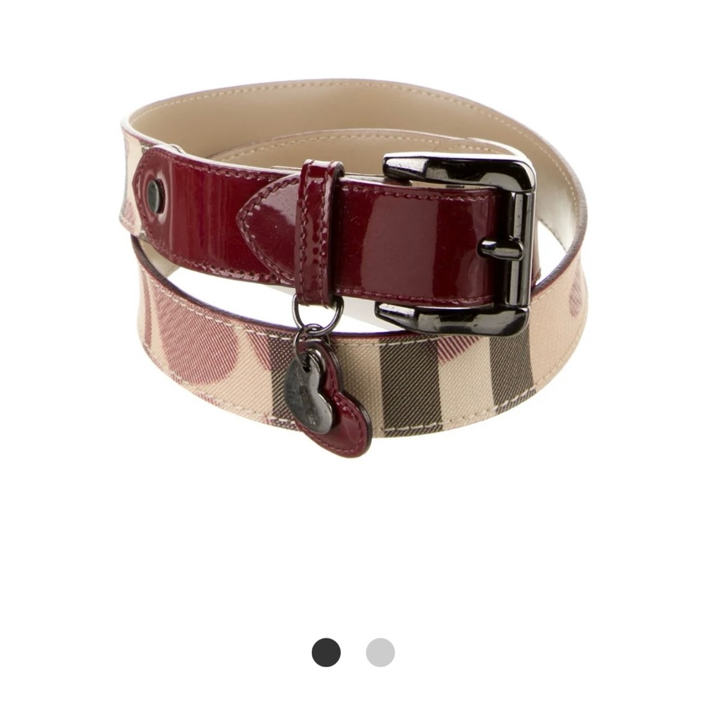 Burberry belt size small